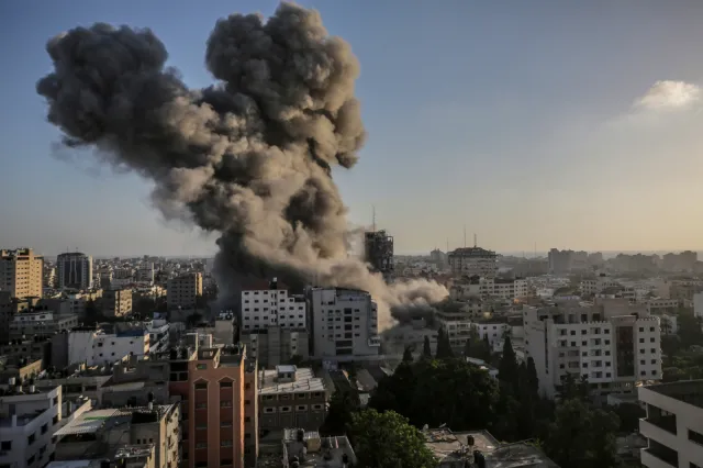Izrael bombarduje Hamas i Islamski Dżihad