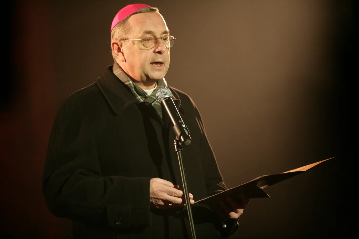 Przewodniczący KEP: Wyrażam głęboki smutek po rezolucji europarlamentu