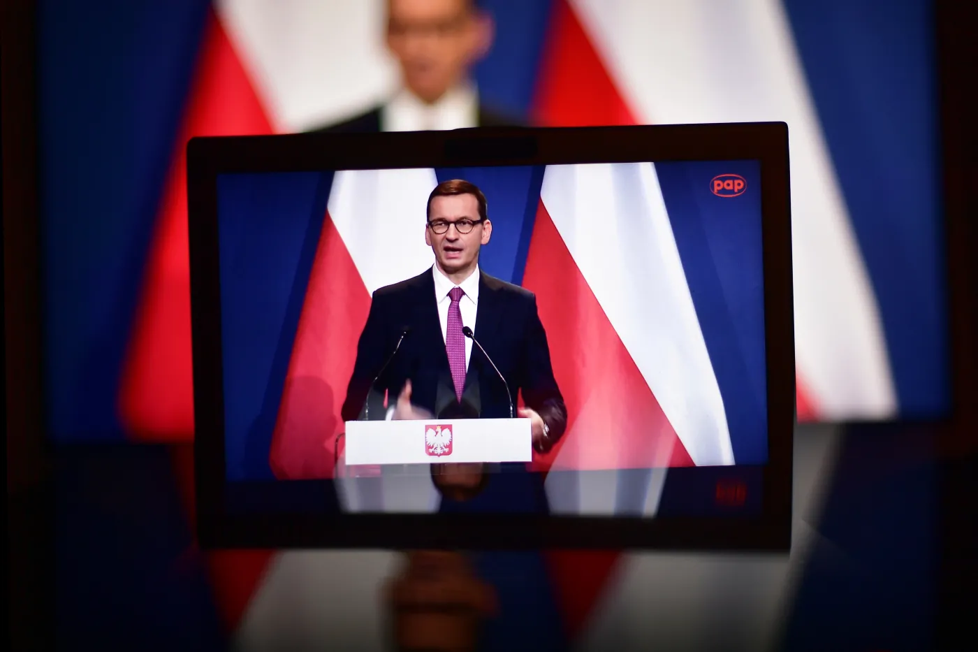 Nowy Polski Ład: Praca, podatki i inwestycje. Rząd ma plan na ucieczkę do przodu
