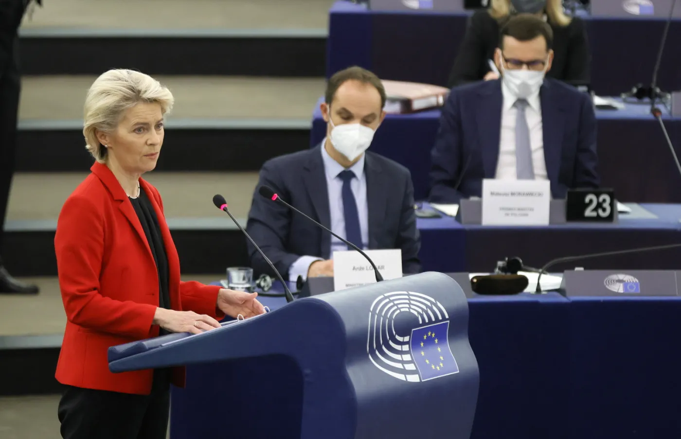 Debata w PE po wystąpieniu Morawieckiego. Azmani: Wzywamy szefową KE do odrzucenia krajowego planu odbudowy Polski