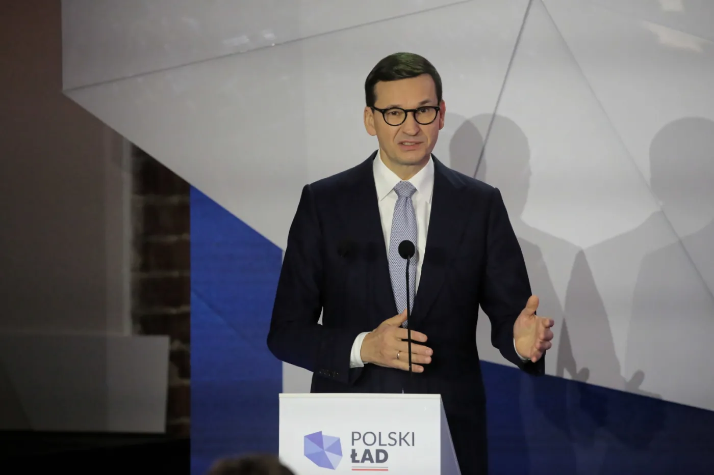 Morawiecki o zaporze na granicy: Dzisiaj UE mówi naszym językiem