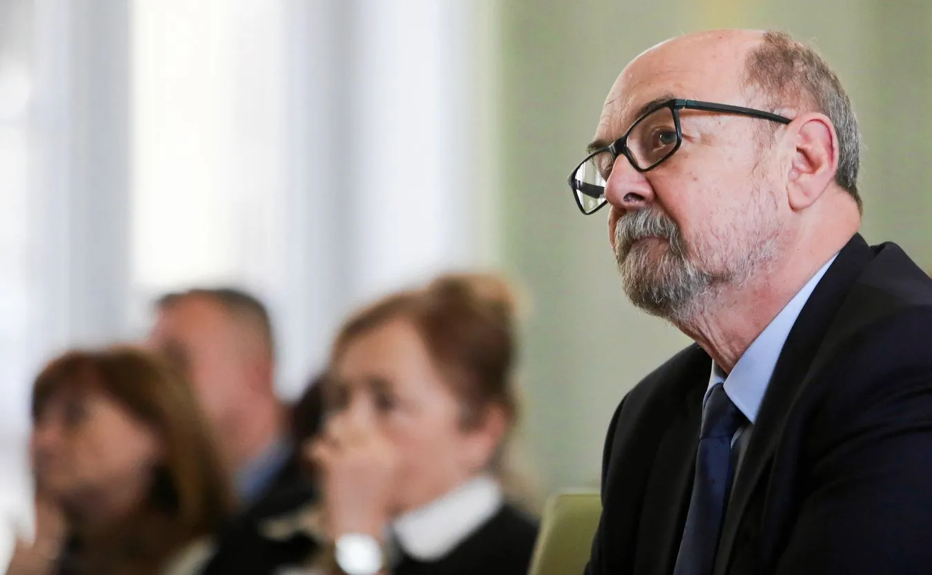 Prof. Legutko w HIszpanii: KE chce obalić polski rząd