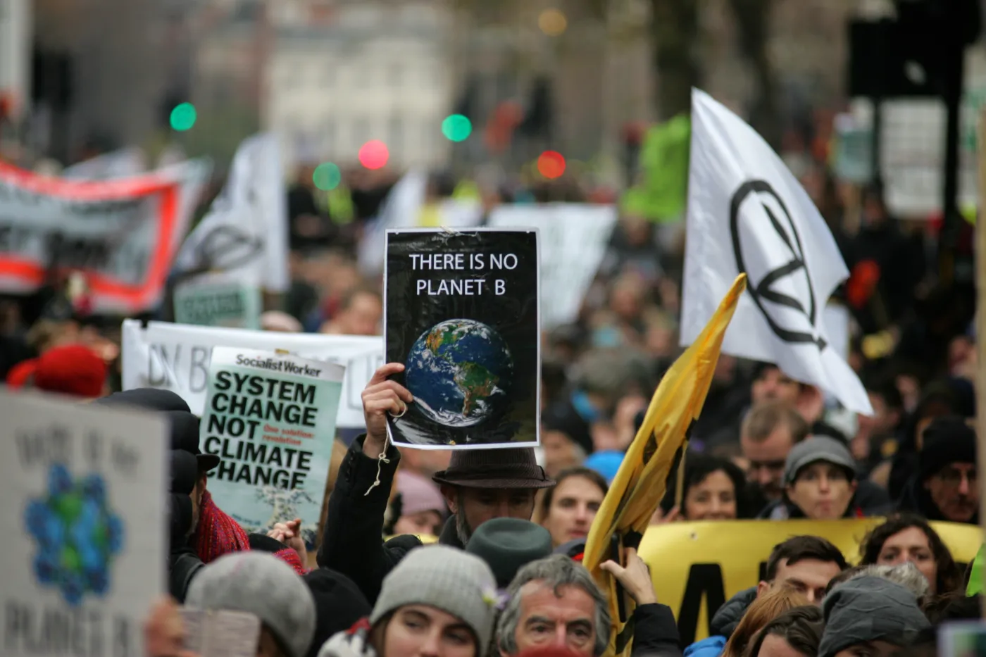 Wielka Brytania: Aktywiści klimatyczni rozpoczęli dwutygodniowy protest w Londynie