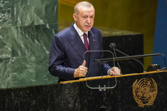 Erdogan: Będziemy dążyli do bliższych stosunków z Rosją
