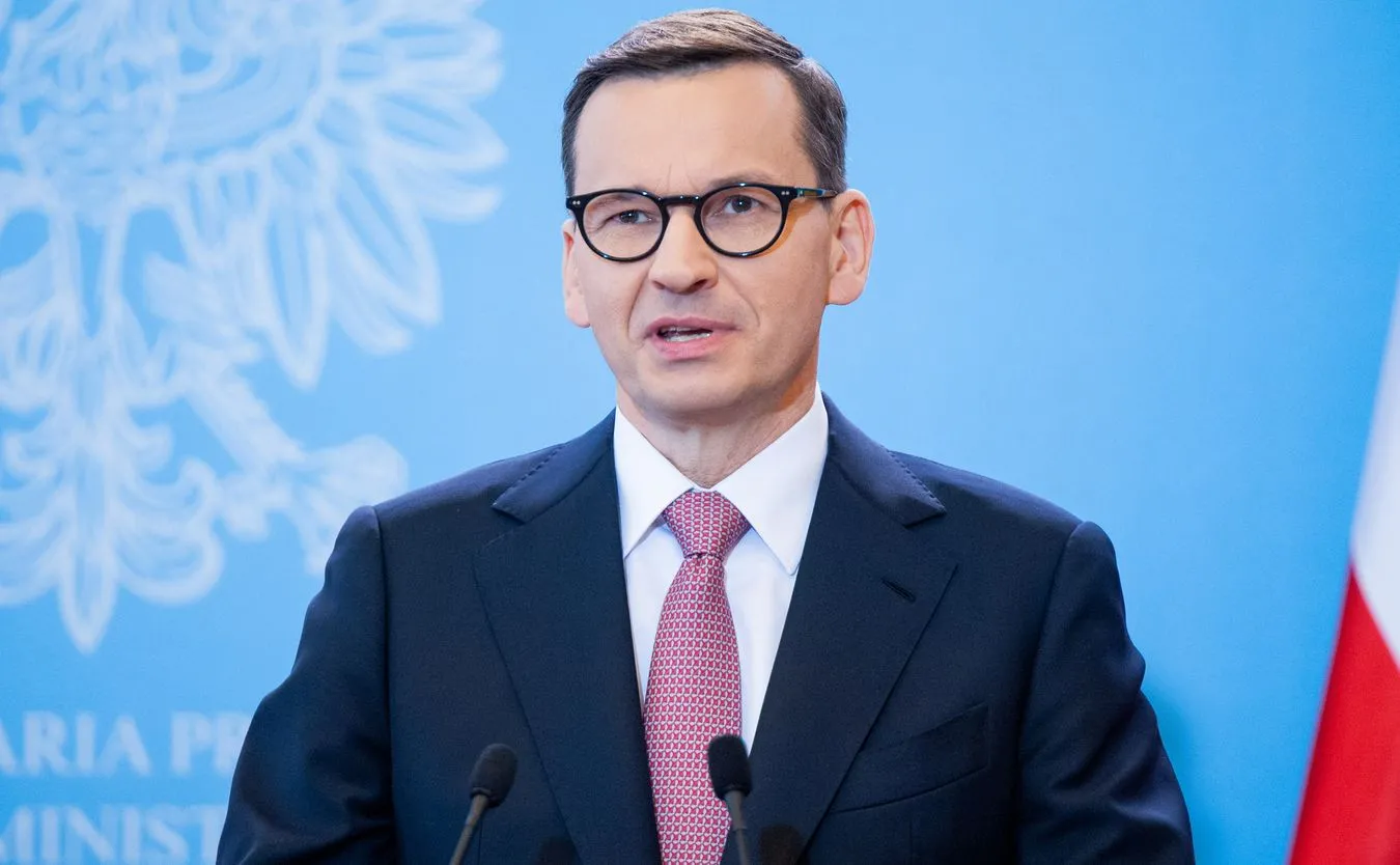 Morawiecki w wyborach prezydenckich wygrałby pierwszą turę [BADANIE]