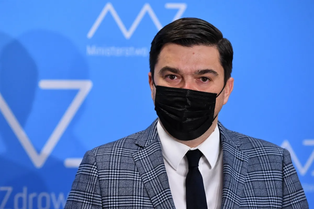 Andrusiewicz: Epidemia nabiera tempa, w najbliższych dniach liczba zakażeń nawet powyżej 60 tys.