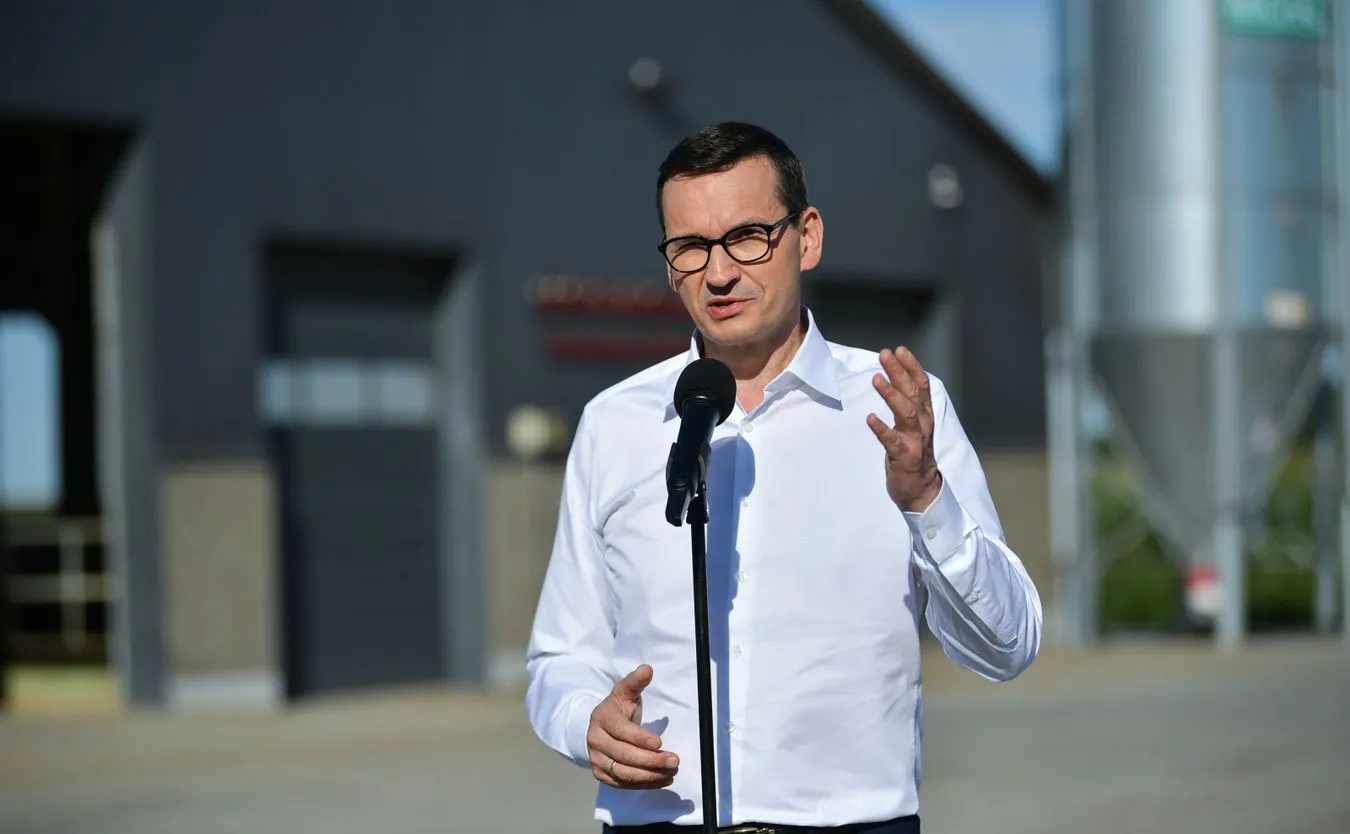 "Drogi Polski i Węgier się rozeszły". Morawiecki potwierdził słowa Orbana