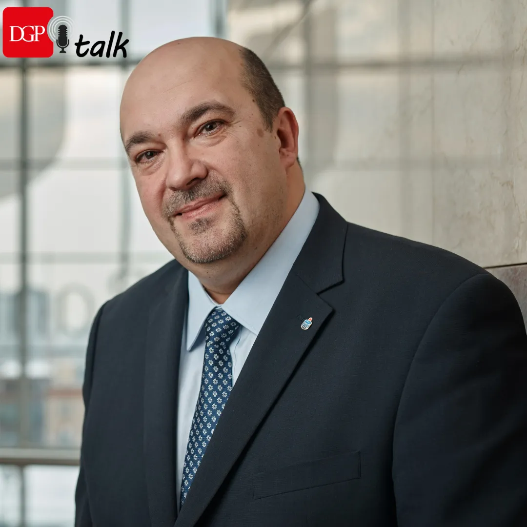 Piotr Kalbarczyk: Przestępcy maja możliwości podszywać się pod numery osób którym ufamy [PODCAST]