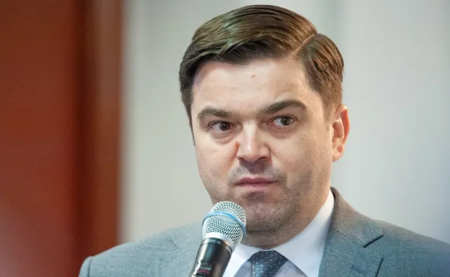 Rzecznik MZ o zawiadomieniu NIK do prokuratury ws. zakupu respiratorów: Do resortu ta informacja nie dotarła