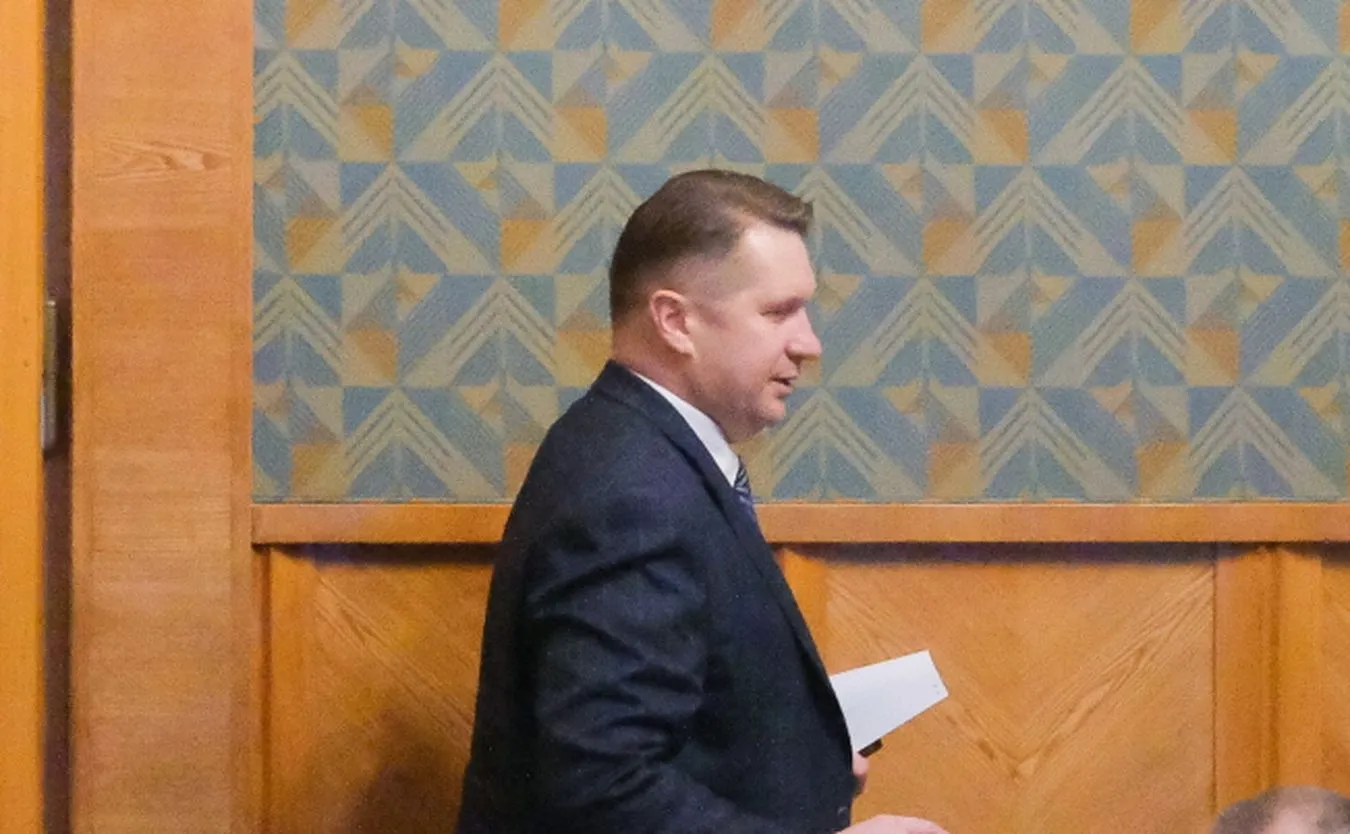 Czarnek: Zapytam prezydentów miast, za ile wynajmują powierzchnie fundacjom lewicowym
