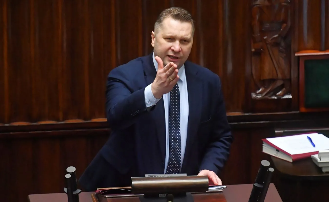Czarnek: Jeśli dojdzie do paraliżu sądownictwa, to będzie to wina opozycji i unijnych eurokratów