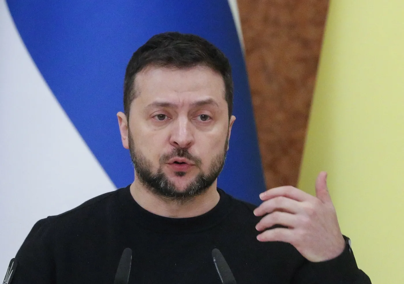 Zełenski: Szybkie decyzje naszych sojuszników ratują życie mieszkańcom Ukrainy