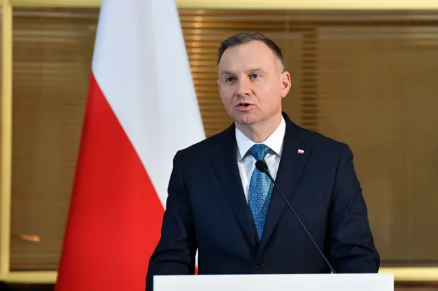 Prezydent: Można wysłać na Ukrainę baterie Patriot bez obsługi z wojsk NATO