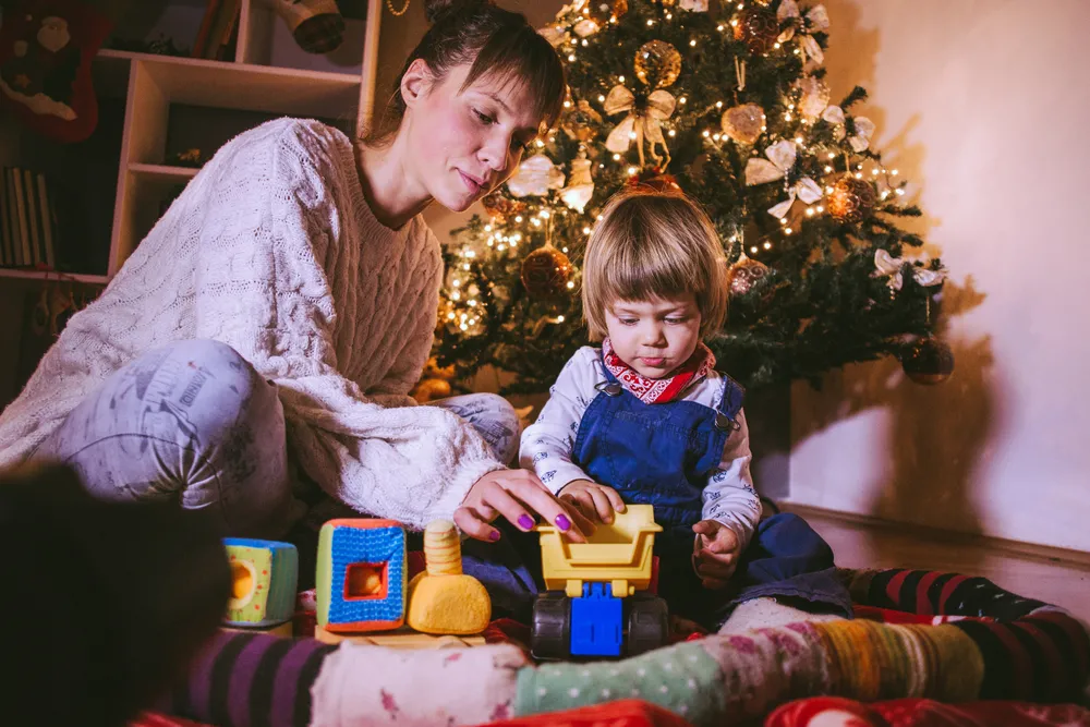 Zasada, że na dzieciach się nie oszczędza, przestaje obowiązywać. Nie tylko w Polsce