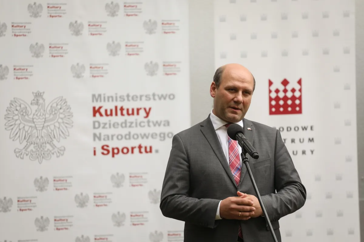 Szynkowski vel Sęk o nowelizacji ustawy o SN: W tej sprawie są różne głosy konstytucjonalistów, mam tego świadomość