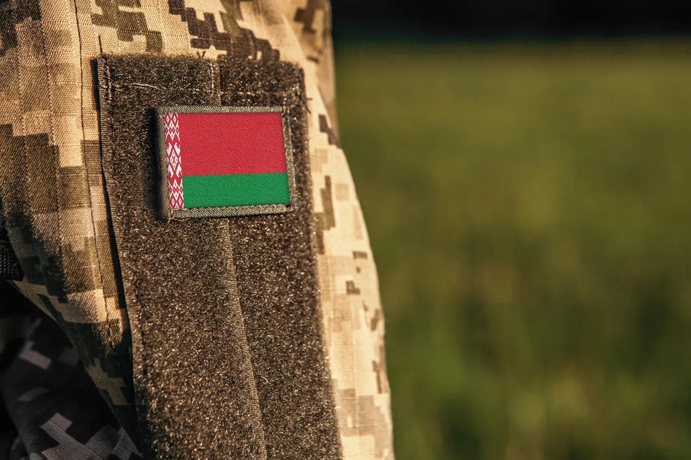 Mińsk przerzuca sprzęt wojskowy na granicę z Litwą