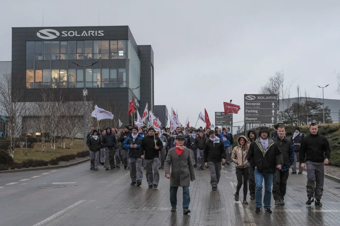 Związki zawodowe zyskają możliwość protestowania już od pierwszego dnia sporu zbiorowego [WYWIAD]