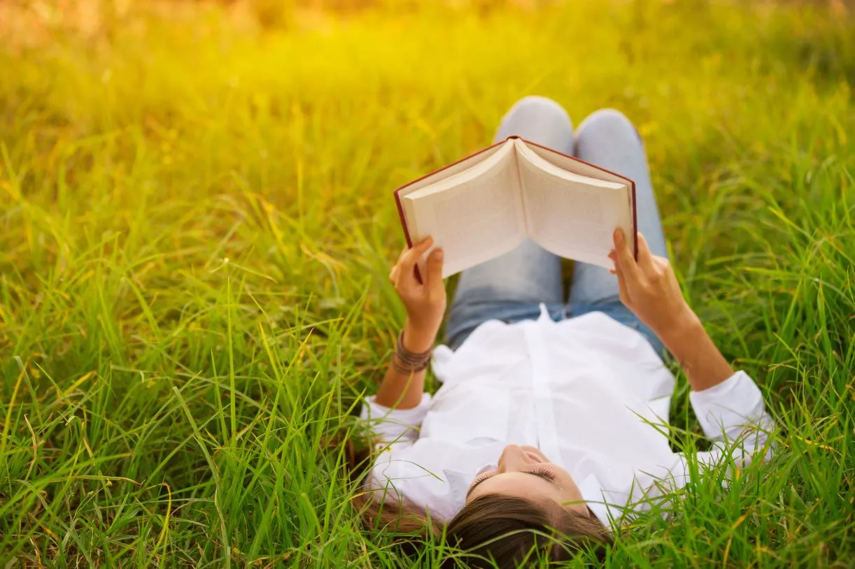 Czy 5,5% stawka ryczałtu jest właściwa dla samodzielnego wydawcy książek i e-booków?