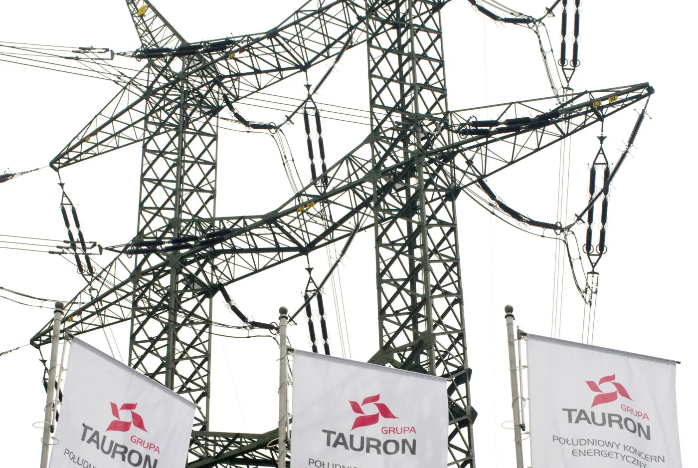 Wiceszef MAP: Warto sprostować fake newsa, jakoby ceny energii w Polsce były jednymi z najwyższych