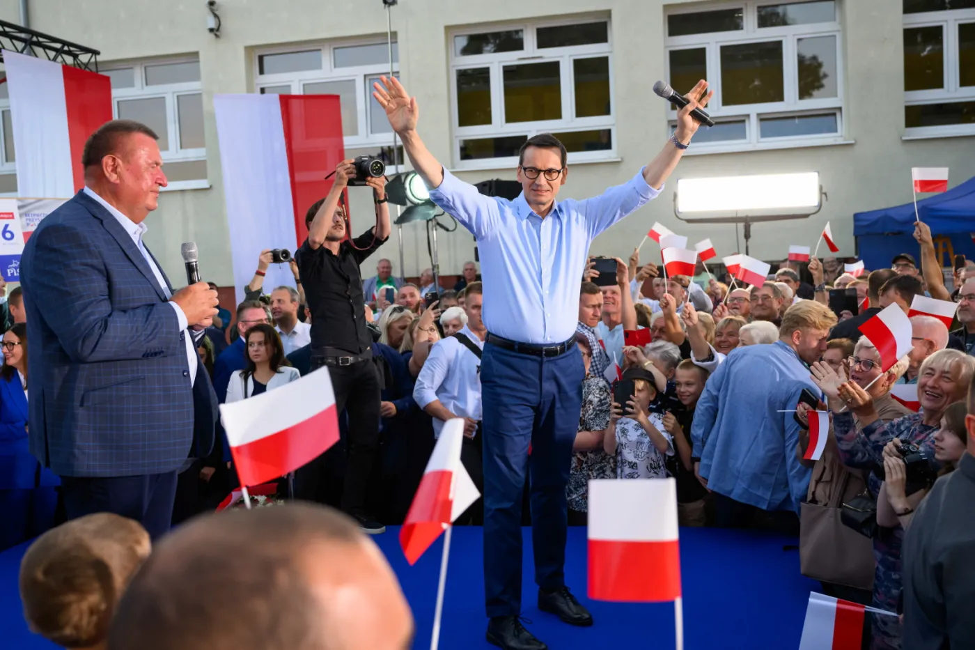 Morawiecki: Mistrzostwa Świata w Piłce Siatkowej w 2027 roku odbędą się w Polsce