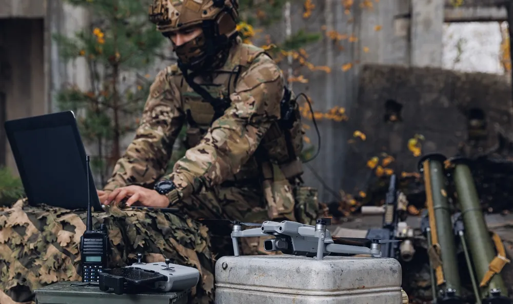 Wojna w Ukrainie to cyberpoligon w praktyce. Jednak bez internetu padnie wszystko