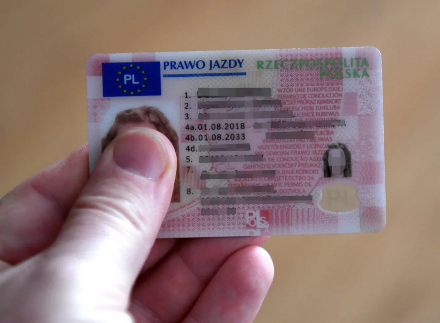 Bezterminowe prawo jazdy do wymiany. Kiedy udać się do urzędu? [TERMINY]