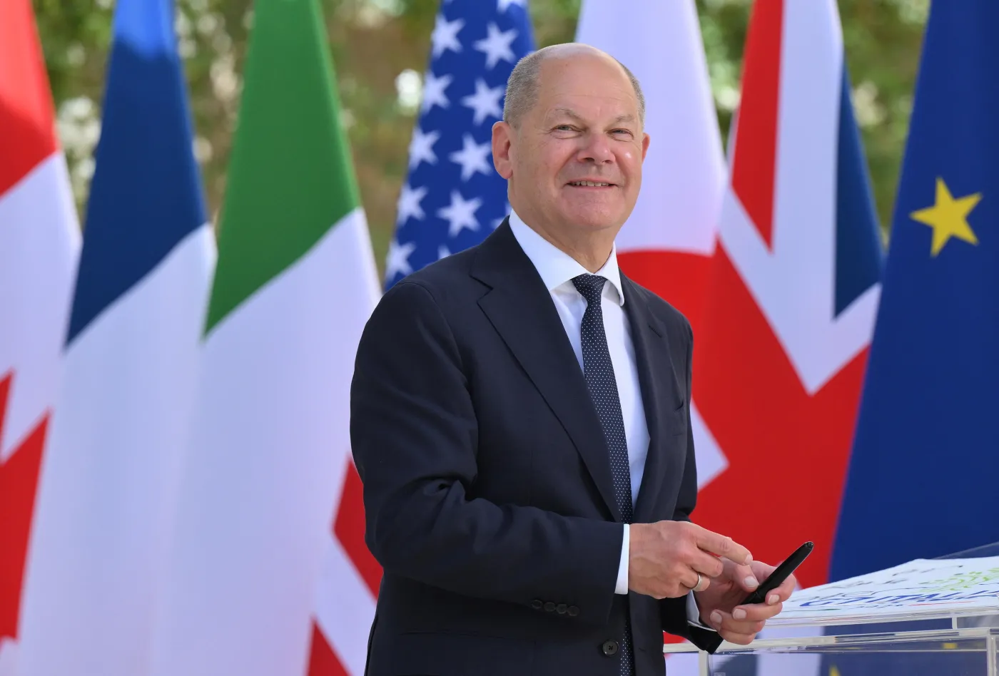 Scholz: Propozycje pokojowe Putina nie są poważne