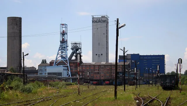 Kopciuszek na płuczce i zarządzanie (pozornym) chaosem. Witamy w kopalni