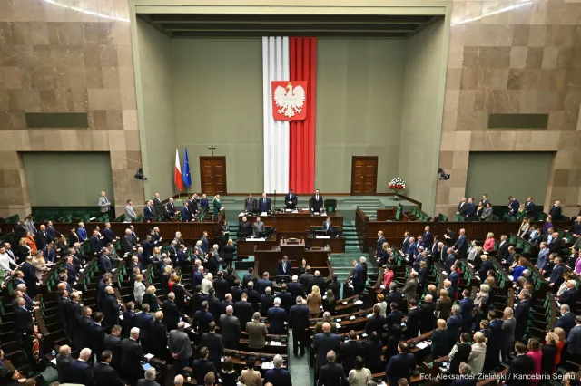 Pierwszy dzień 38. posiedzenia Sejmu RP - 8 lipca 2025 r. [TRANSMISJA]