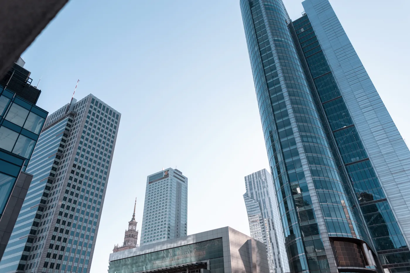Polska utrzymuje rating „A-” od S&P. Stabilna gospodarka mimo ryzyk