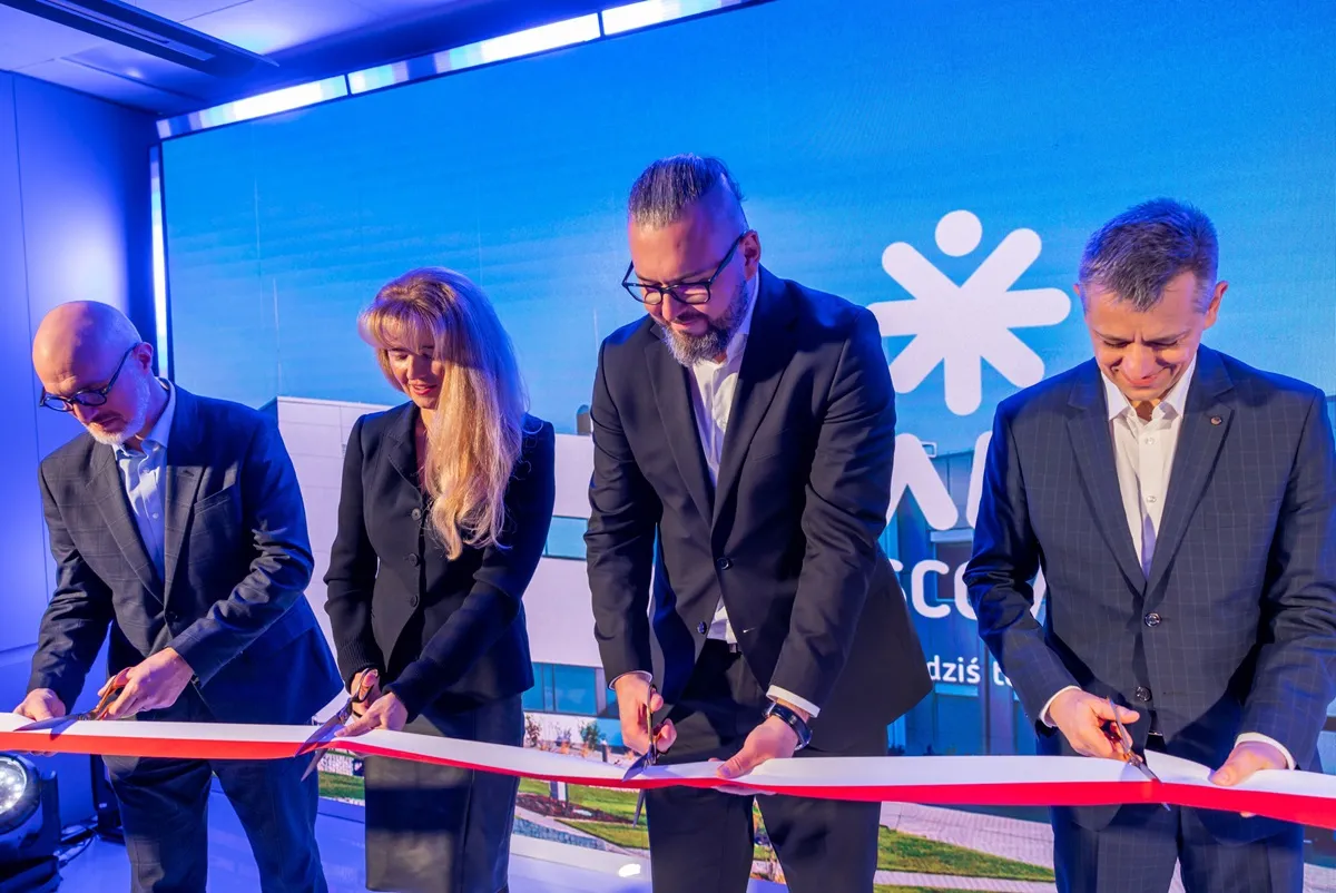 Adamed Pharma otworzył nowe Centrum Badawczo-Rozwojowe, by w oparciu o najnowocześniejsze technologie przyspieszyć swoje prace nad przełomowymi terapiami