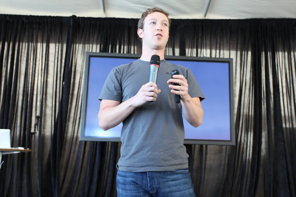 Facebook wyceniony na 50 miliardów dolarów, wart już więcej niż Yahoo czy eBay