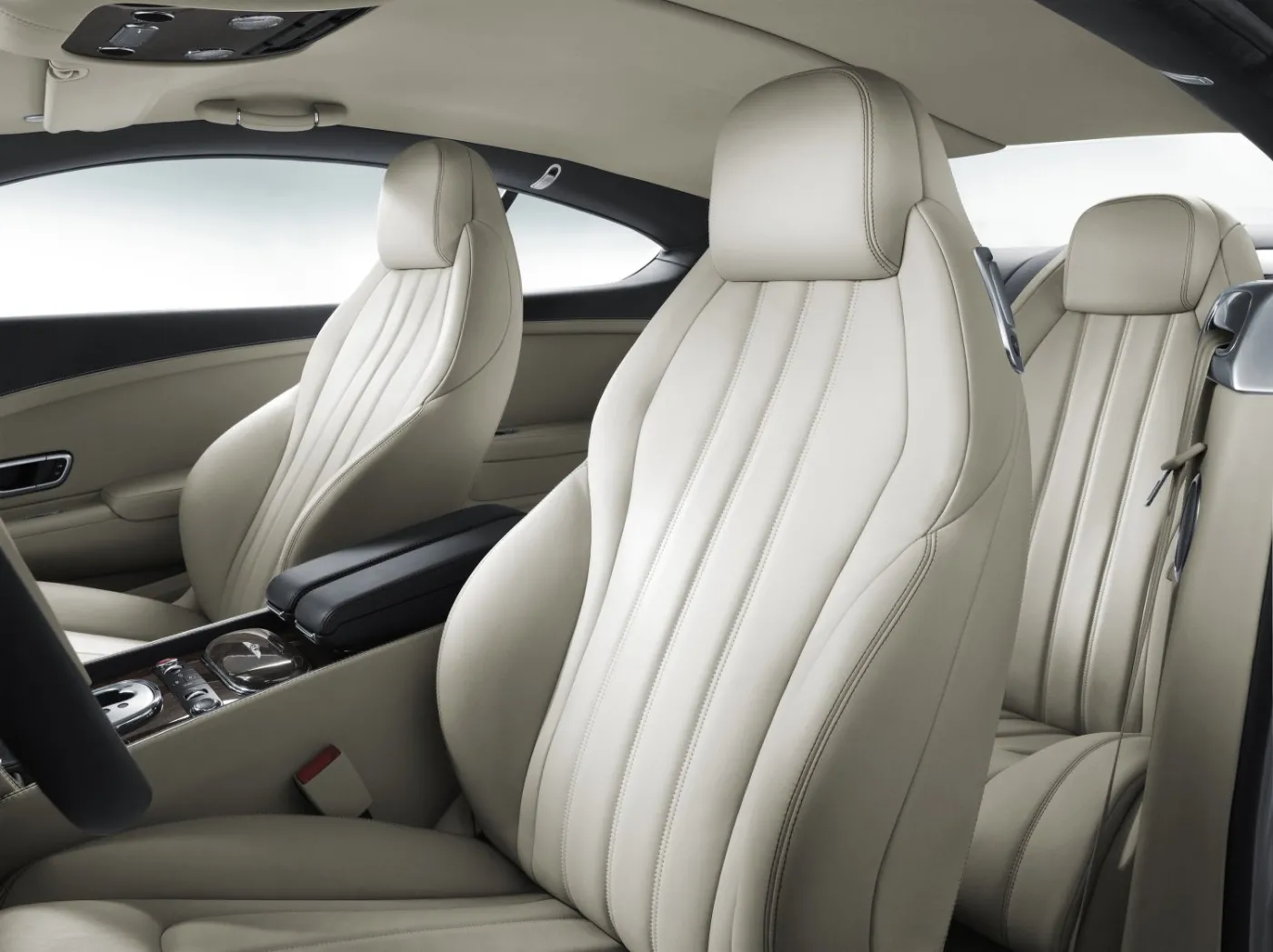 435602-cgt-studio-rear-cabin-2.jpg