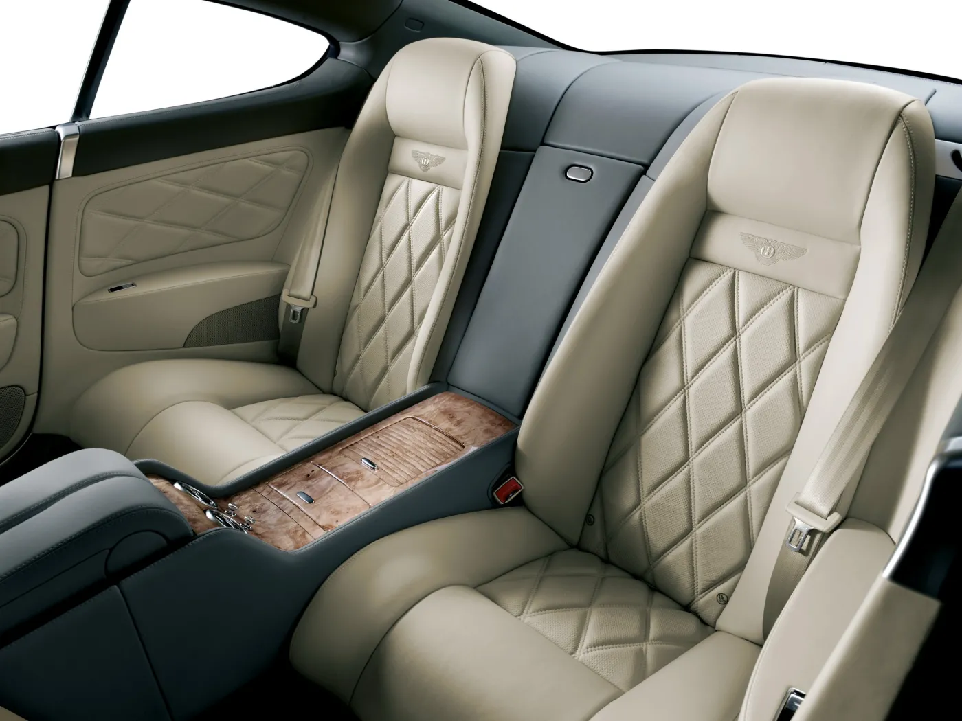 435746-bentley-gt-speed-13-2.jpg