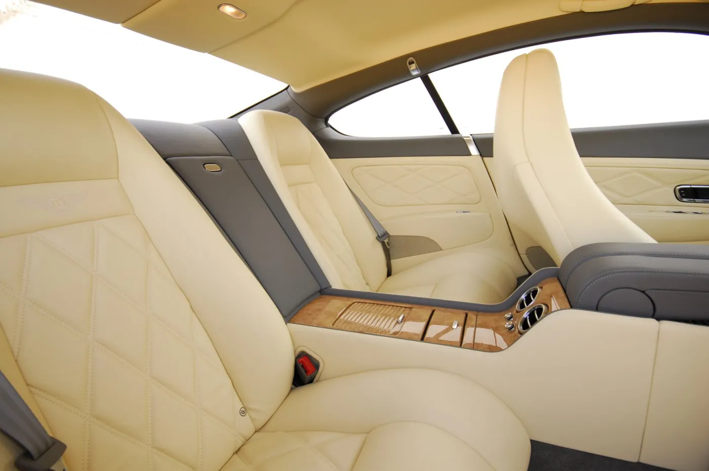 436060-bentley-gtspeed-036-2.jpg