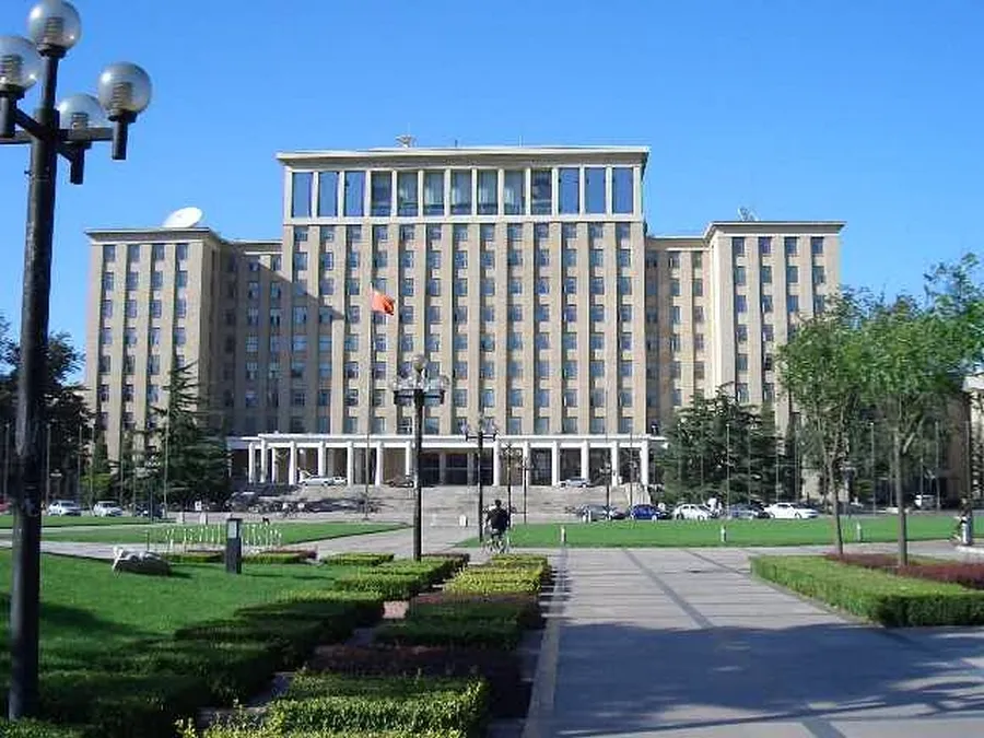 1128771-tsinghua-university.jpg