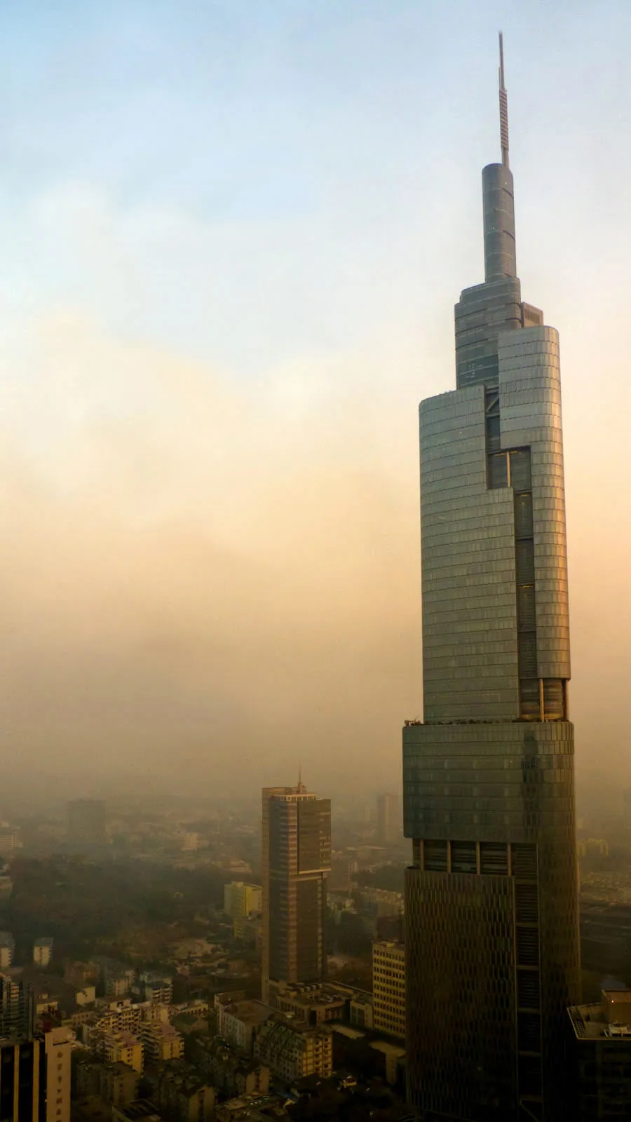 912443-nanjing-zifeng-tower.jpg