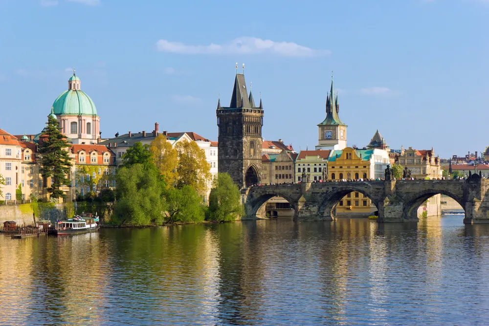 941935-shutterstock-79940875.jpg
