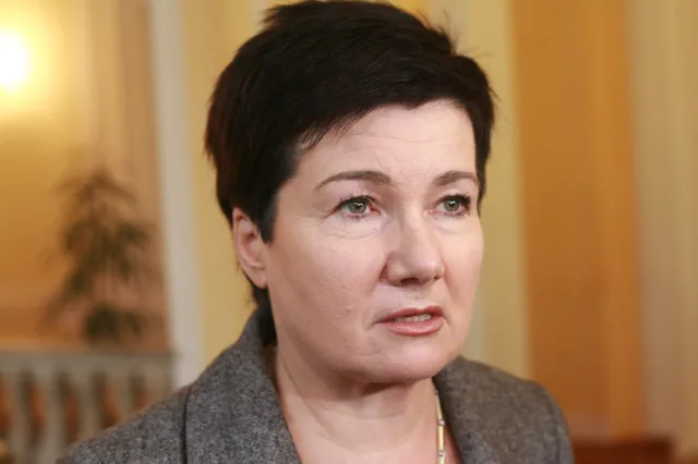 Przedterminowe wybory w Warszawie? "Każdy pomysł jest dobry, by utrzymać się przy władzy"