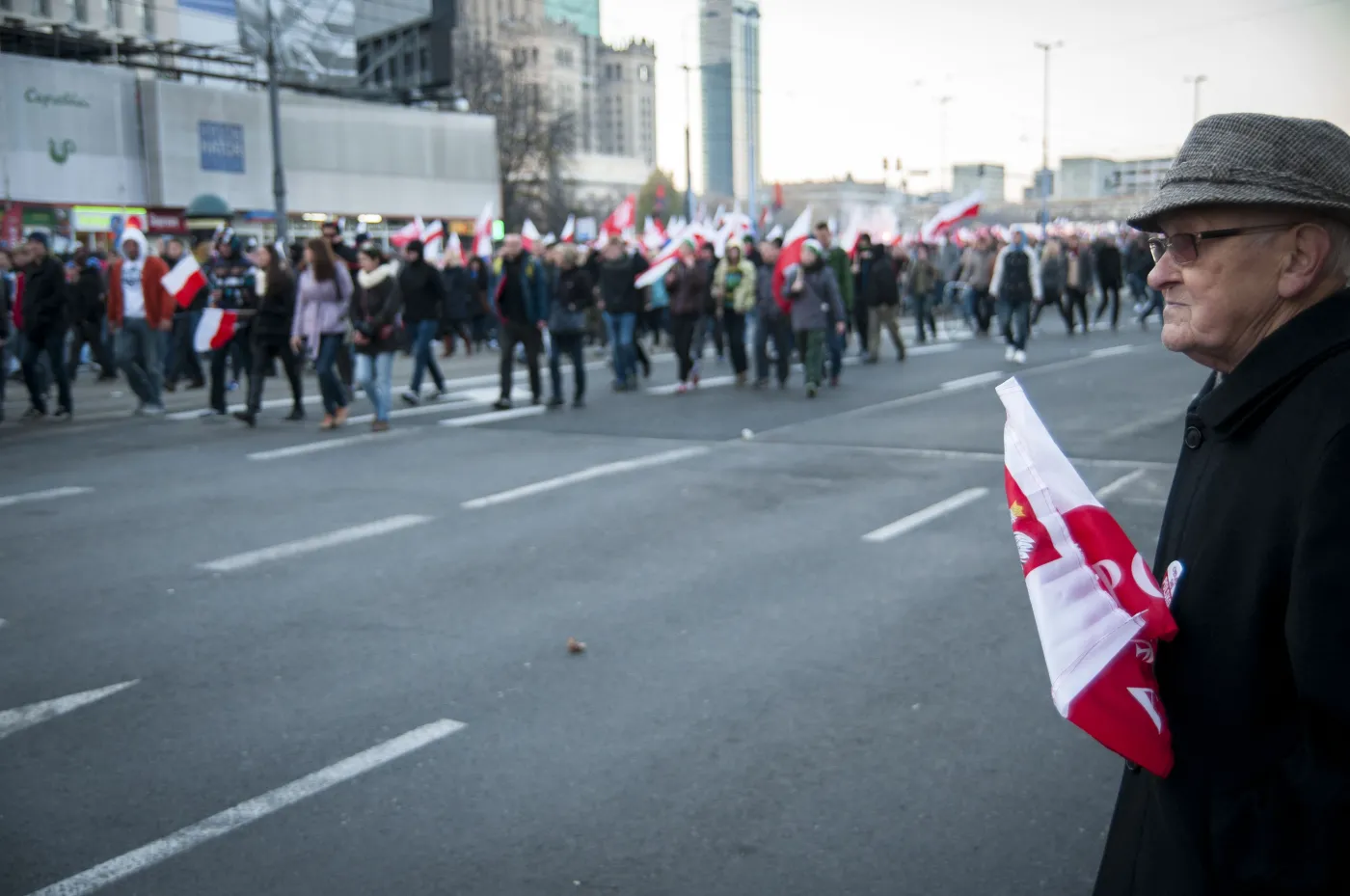 Policja reagowała zbyt wolno. Jak Marsz Niepodległości ocenia Helsińska Fundacja Praw Człowieka