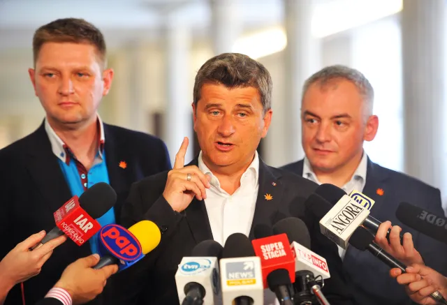 Palikot o uchwale w sprawie Wołynia: Stąd tylko krok do faszyzmu