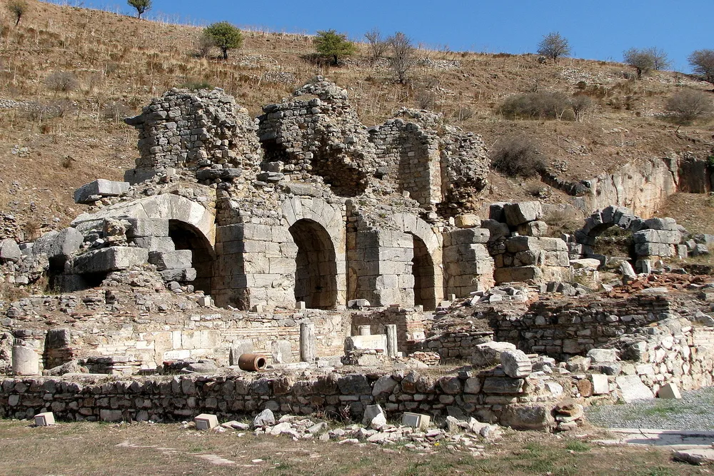 1514638-domy-tarasowe-w-efezie.jpg