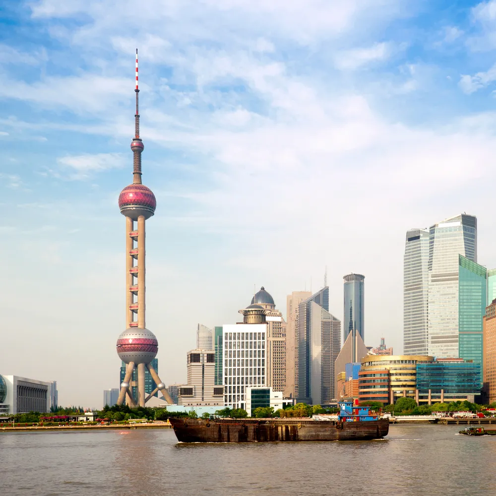 1518446-oriental-pearl-tower.jpg