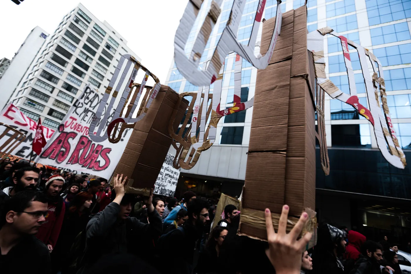 1827390-protesty-w-brazylii.jpg