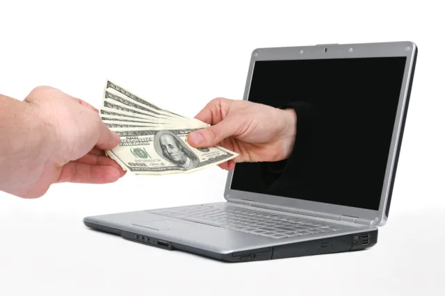 Co oferują nam e-banki