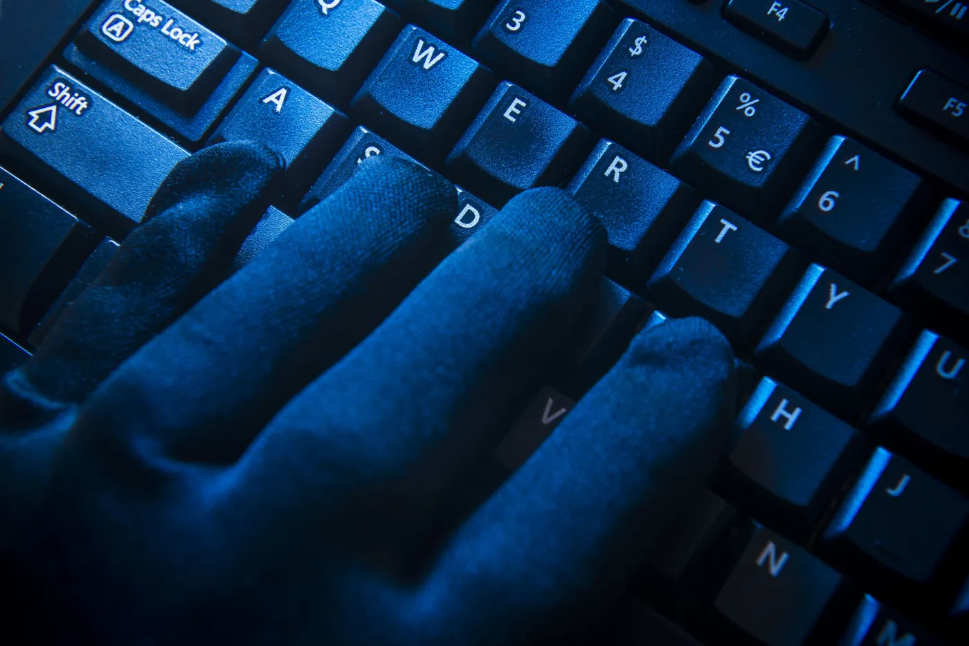 Jak się chronić przed wyciekiem zdjęć do internetu?