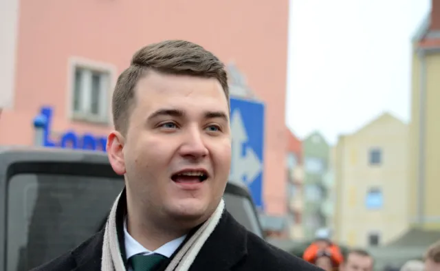 Kaczyński zawiesił Misiewicza w prawach członka PiS