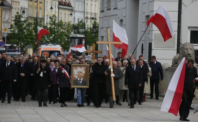 Kaczyński o kontrmanifestacji: Nowy wielki atak nienawiści