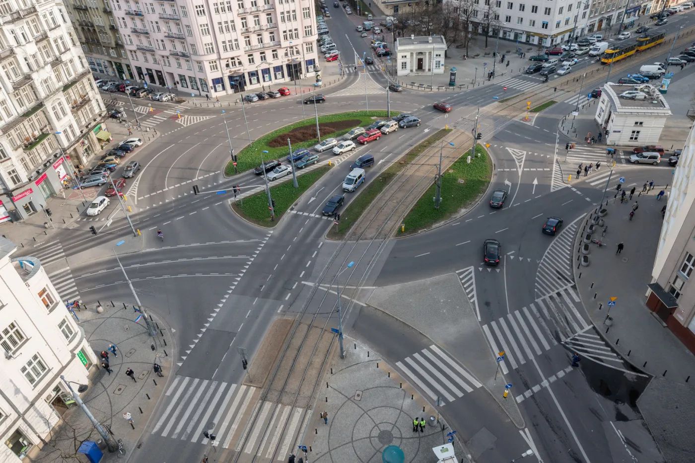 To przecież nie jest pana mieszkanie: Policjanci w Warszawie przymykają oczy na dzikie eksmisje