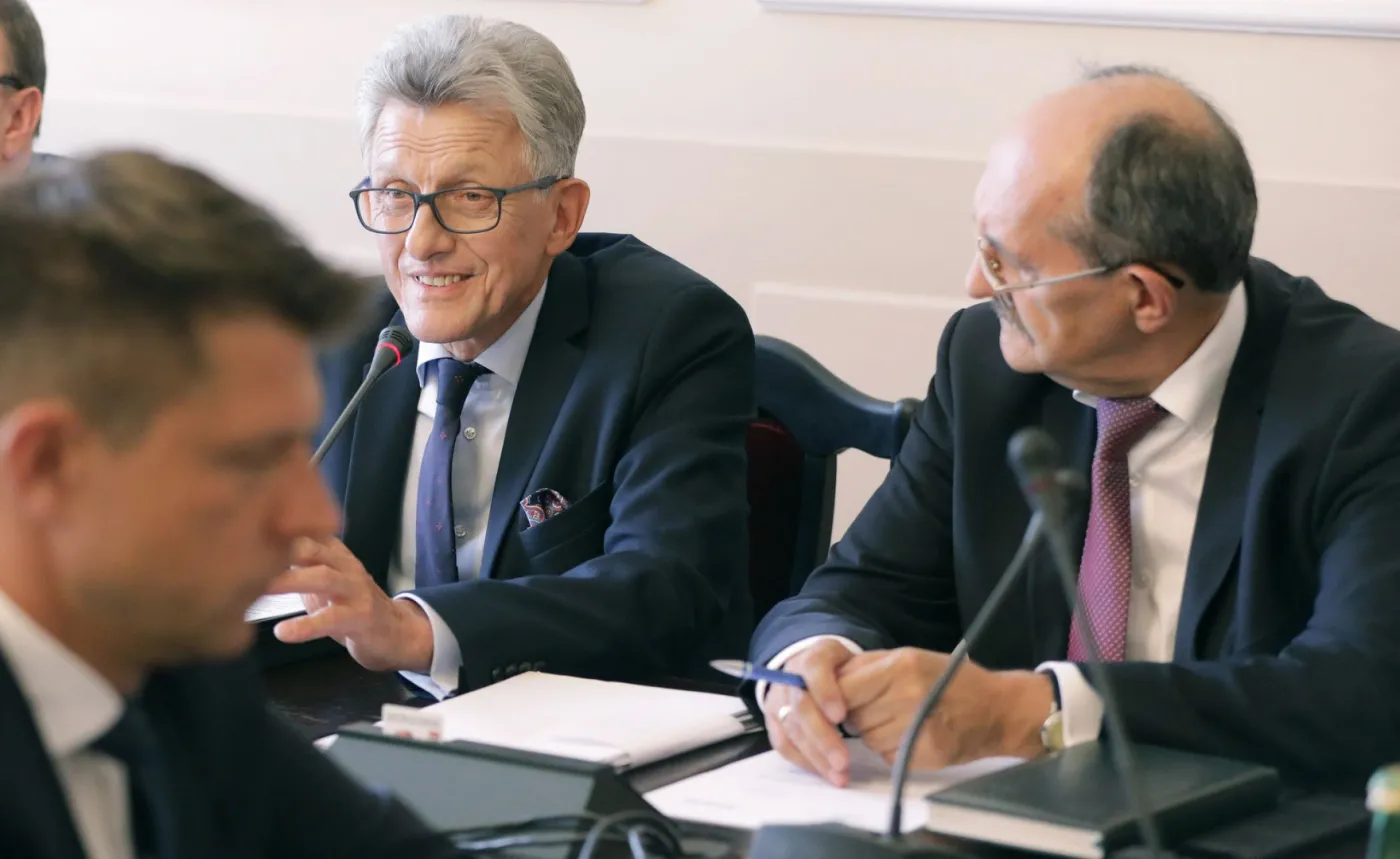 Piotrowicz: "Niebawem" komisja rozpocznie prace nad projektem o SN